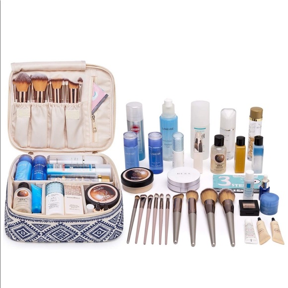 NWT Travel Makeup Bag Cosmetic Bag - Picture 6 of 7